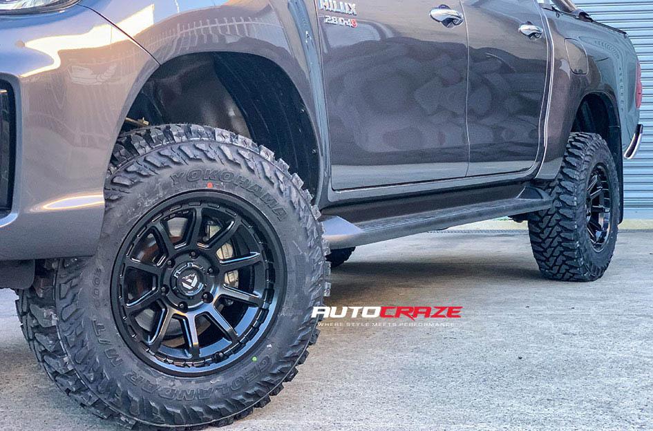 TOYOTA HILUX N80 4WD TORQUE MATTE BLACK
